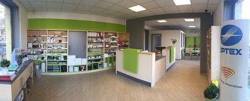 Elkészült üzletünk külső-belső felújítása